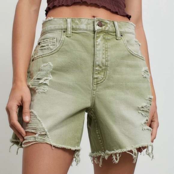 Urban Outfitters Women’s Shorts 26 New - Picture 5 of 10
